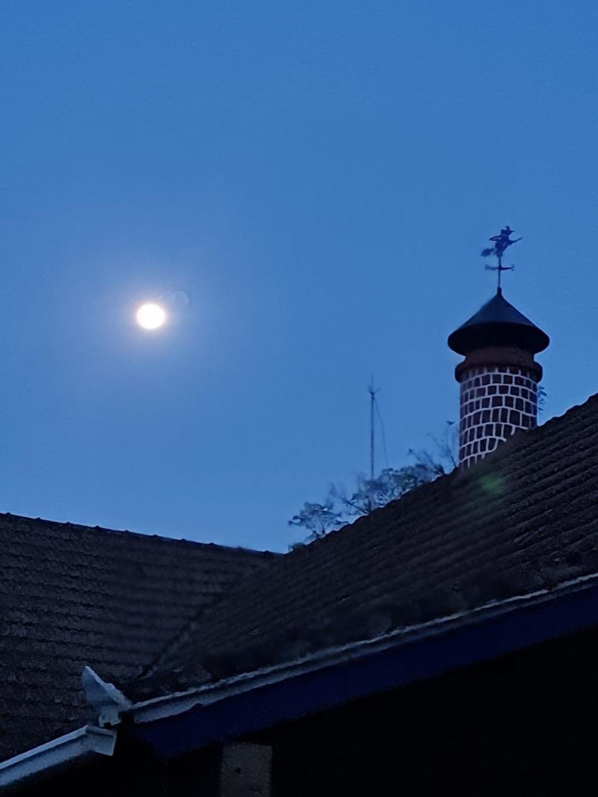 ホテル Casa Acucena No Sitio Gaia Magia Miguel Pereira Rj エクステリア 写真
