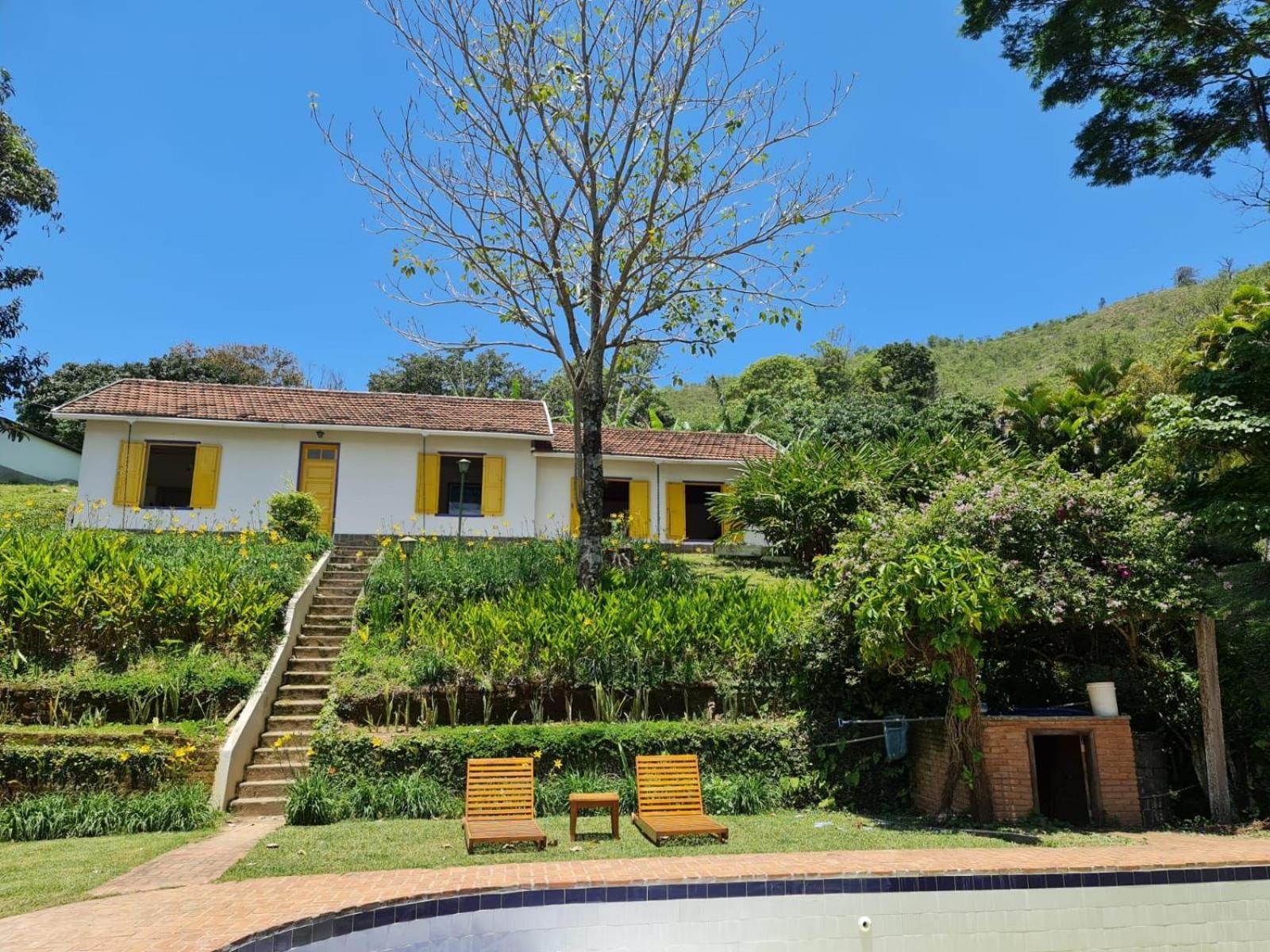 ホテル Casa Acucena No Sitio Gaia Magia Miguel Pereira Rj エクステリア 写真