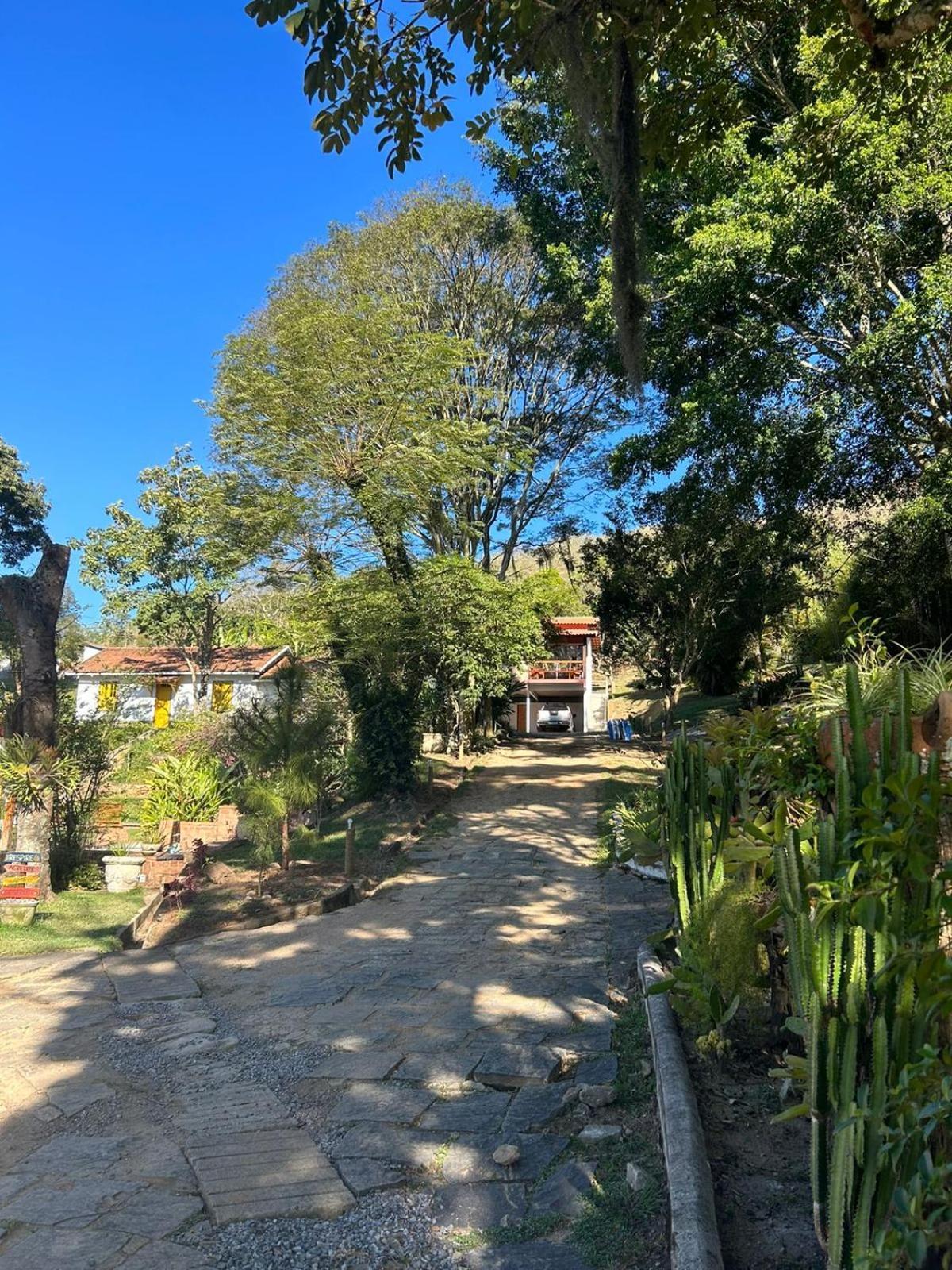 ホテル Casa Acucena No Sitio Gaia Magia Miguel Pereira Rj エクステリア 写真